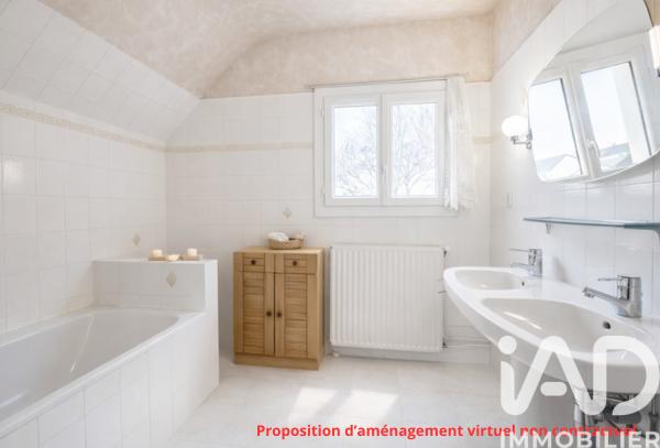 Maison à vendre 10 pièces 258 m² Osny