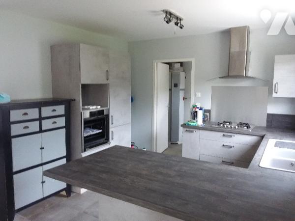 EXCLUSIVITE, 15 MNS SUD DE BLOIS, PAVILLON RECENT 4 CH+DOUBLE GARAGE