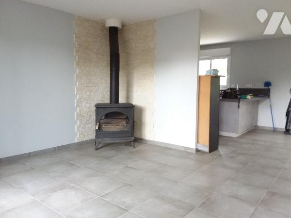 EXCLUSIVITE, 15 MNS SUD DE BLOIS, PAVILLON RECENT 4 CH+DOUBLE GARAGE