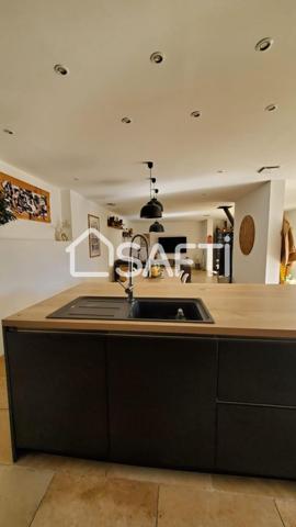 Splendide maison de 152 m² avec piscine - quartier  Montplaisir