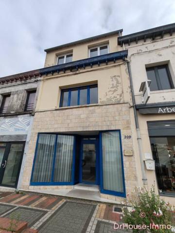 Maison à vendre 10 pièces de 274 m²