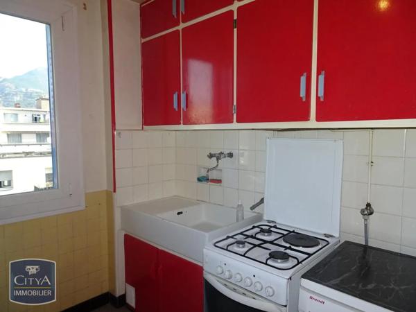 Appartement à louer 2 pièces 52.61m² Grenoble (38000)