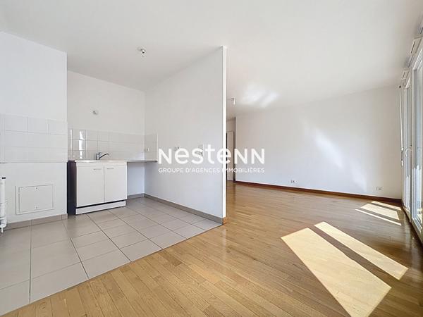 ISSY LES MOULINEAUX - FORT D'ISSY - Vente appartement 3 pièces de 67,70 m² avec un balcon de 10,80 m²