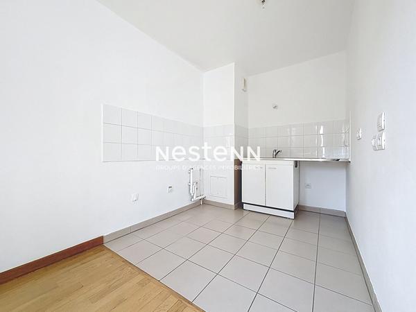 ISSY LES MOULINEAUX - FORT D'ISSY - Vente appartement 3 pièces de 67,70 m² avec un balcon de 10,80 m²