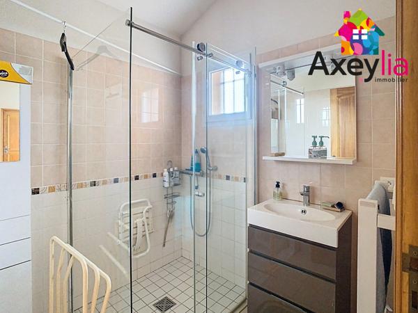 Renaison (42370) A VENDRE- RENAISON- MAISON 4 CHAMBRES SUR TERRAIN PISCINABLE DE 1672 M2