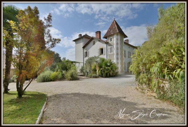 MONT DE MARSAN (40), à vendre, propriété d'exception de 420 m² au calme avec dépendance.
