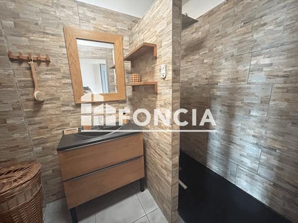 Location Appartement meublé 3 pièces 93 m² - 19 BOULEVARD RABATAU Marseille 13008