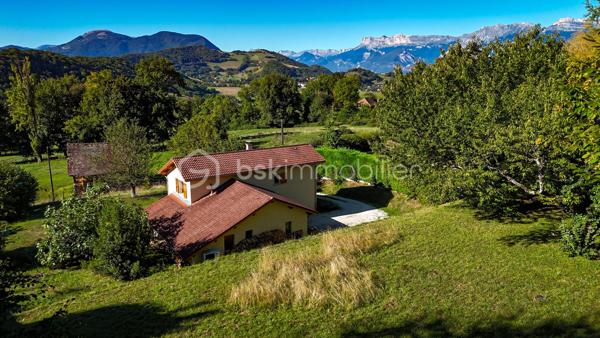 Terrain de 1 344 m²