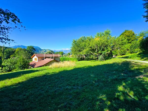 Terrain de 1 344 m²