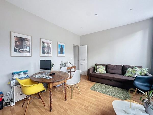 Maison mitoyenne 2 côtés La Madeleine Secteur La Madeleine 133 m²