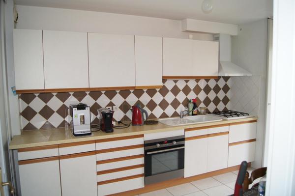 SUPERBE F4 A MONDELANGE