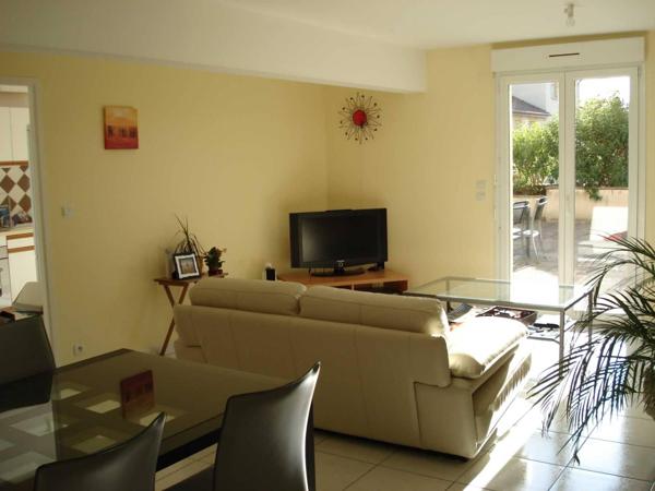 SUPERBE F4 A MONDELANGE