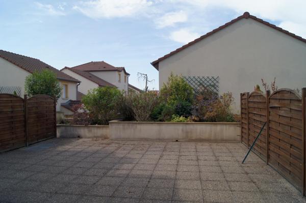 SUPERBE F4 A MONDELANGE