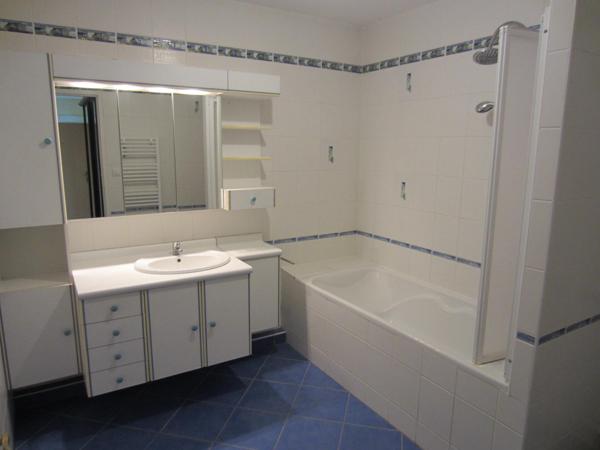 SUPERBE F4 A MONDELANGE