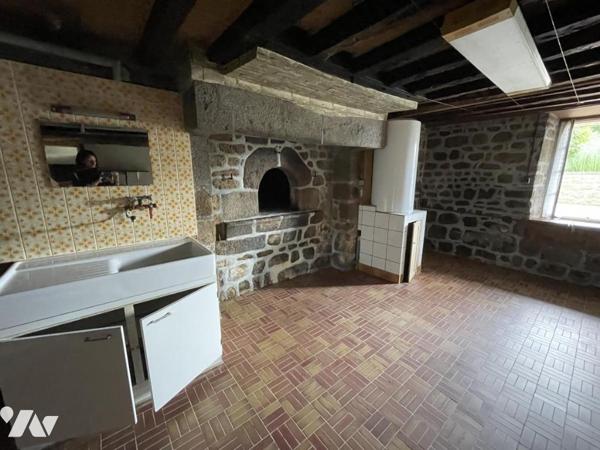 COUTERNE (RIVES D'ANDAINE), à 3 min de BAGNOLES DE L'ORNE, maison 3 ch, jardin