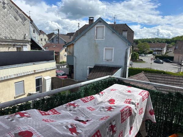 Appartement à louer 4 pièces 76.54m² Étupes (25460)