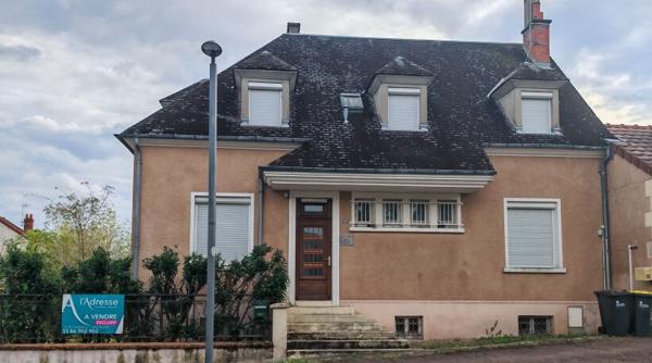 EN VENTE - FOURCHAMBAULT Maison 3 chambres bureau