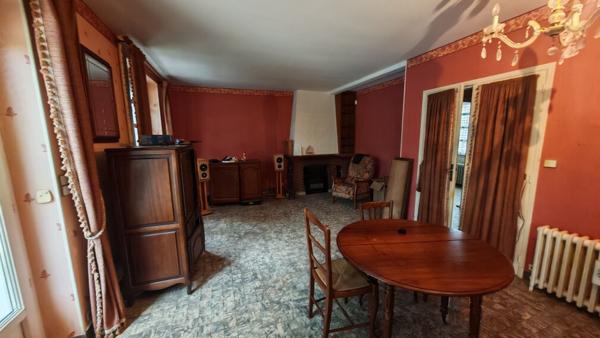 EN VENTE - FOURCHAMBAULT Maison 3 chambres bureau