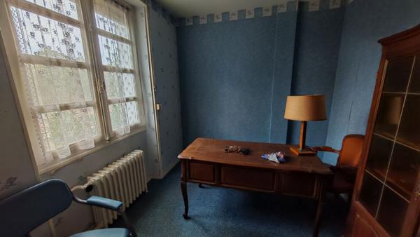 EN VENTE - FOURCHAMBAULT Maison 3 chambres bureau