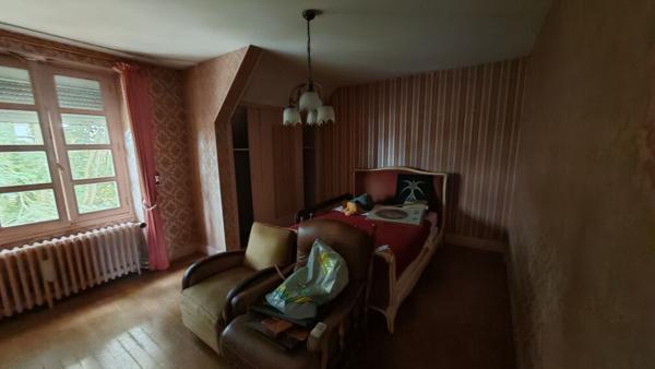 EN VENTE - FOURCHAMBAULT Maison 3 chambres bureau