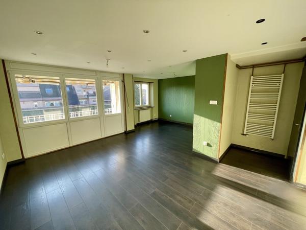 APPARTEMENT - 3 pièces