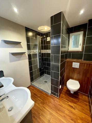 APPARTEMENT - 3 pièces