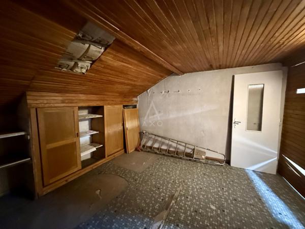 EXCLUSIVITÉ // MOULINS-LÈS-METZ // MAISON DE VILLE // 150 M2 // 3 CHAMBRES // BUREAU // GARAGE // TERRAIN 11 ARES //  FORT POTENTIEL D'AMÉNAGEMENT