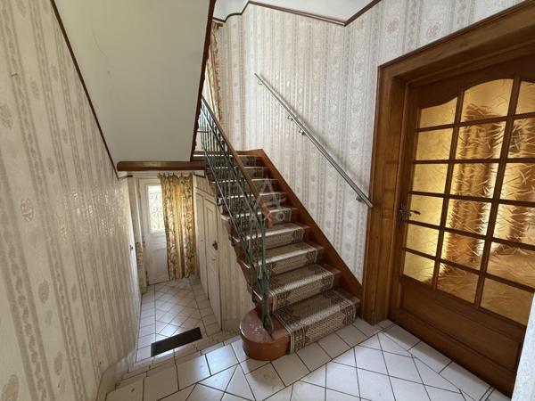 EXCLUSIVITÉ // MOULINS-LÈS-METZ // MAISON DE VILLE // 150 M2 // 3 CHAMBRES // BUREAU // GARAGE // TERRAIN 11 ARES //  FORT POTENTIEL D'AMÉNAGEMENT