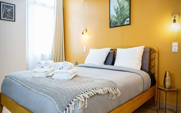 Immeuble à vendre    12 pièces • 395 m2 Saint-Quentin