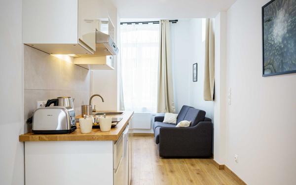 Immeuble à vendre    12 pièces • 395 m2 Saint-Quentin