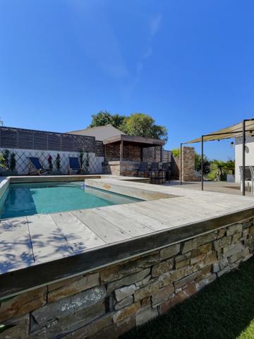 Marseille (13013) Villa contemporain à Chateau Gombert limite Plan de Cuques