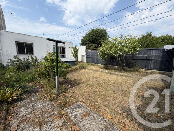 Maison à vendre  6 pièces - 174,28 m 2   ROYAN  - 17