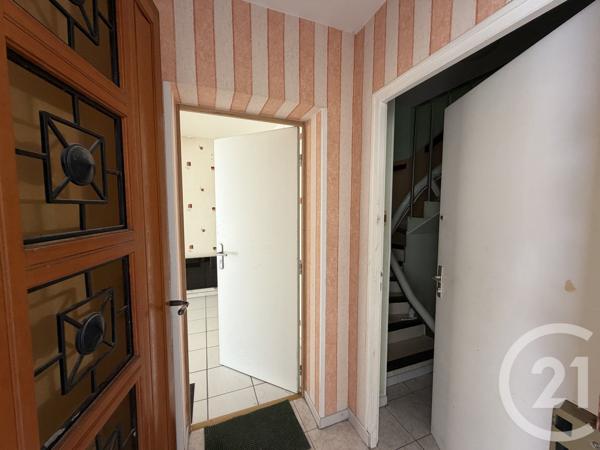 Maison à vendre  6 pièces - 174,28 m 2   ROYAN  - 17