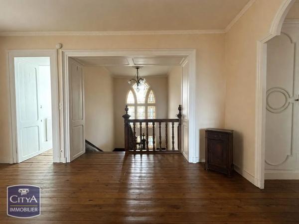 Maison à vendre 11 pièces 387m² Coutras (33230)