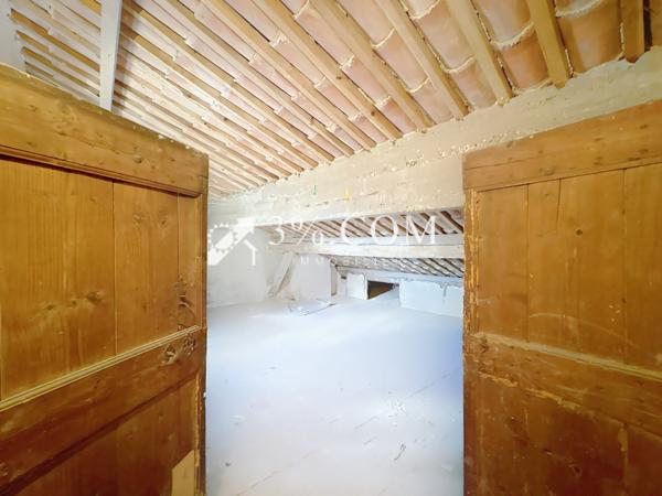 Maison 8 pièce(s) 4 chambre(s) 232 m²