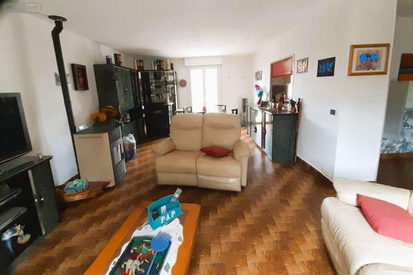 Maison individuelle à vendre à Noyal-Pontivy dans le Morbihan (56920), ref : 063-458