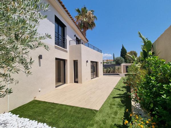 Maison neuve T5 de 120m² avec piscine et garage