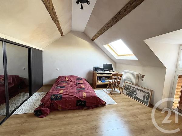 Maison à vendre  4 pièces - 95,26 m 2   CHATELLERAULT  - 86