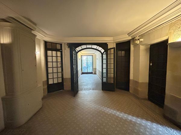 APPARTEMENT T1,  
Nantes 44000