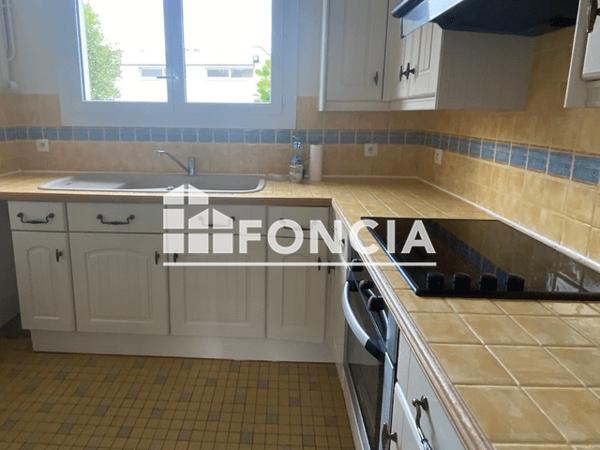 Location Maison 4 pièces 68.13 m² - 23 RUE JEAN DE LA FONTAINE Niort 79000