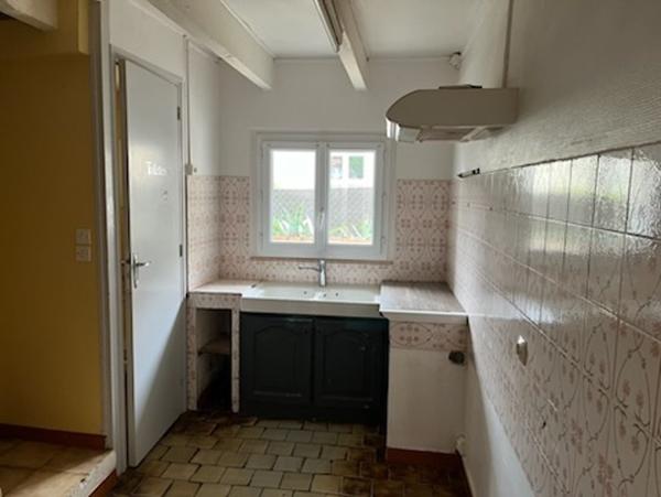 Maison à vendre 110 000 € Pons 5 p 97 m² DPE F