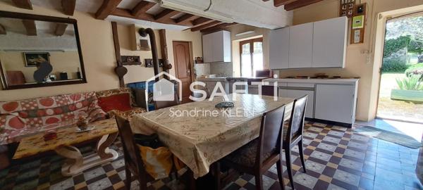 MAISON DE CAMPAGNE 75 m², 3 pièces avec dépendances et bois