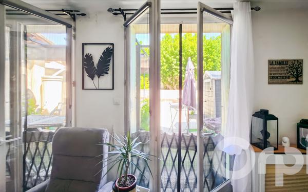 Immeuble à vendre    2 pièces •  Pierrelatte