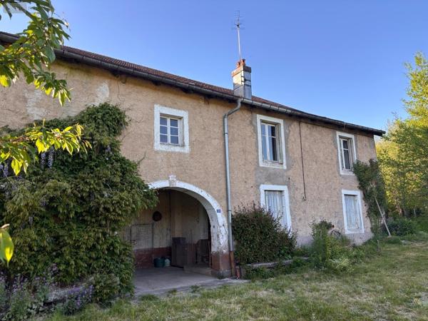 Corps de ferme à vendre à Fougerolles-Saint-Valbert en Haute-Saône (70220), ref : 14815/202600309   
Le Champ