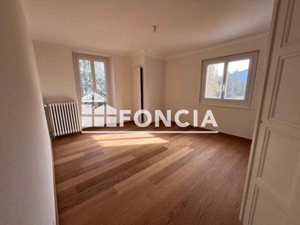 À vendre Appartement 4 pièces 134.2 m² - Gaillard 74240