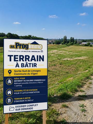 Terrain
        
        - 10300 m² 630 000 € *