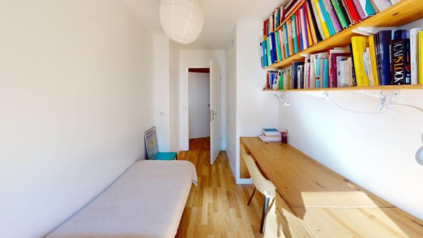 Appartement Montreuil 4 pièces 71.03 m2