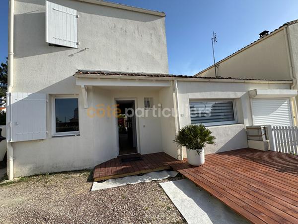 Vente
                Maison99 m² - 4 Pièces -
                    ROYAN (17200)
