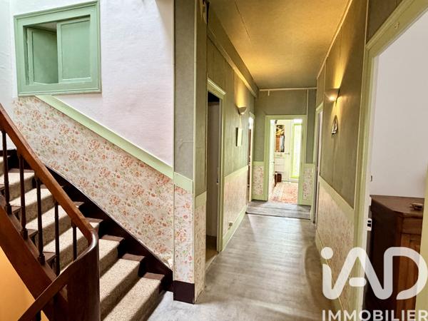 Immeuble à vendre 299 m² Patay