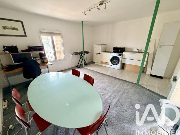 Immeuble à vendre 299 m² Patay